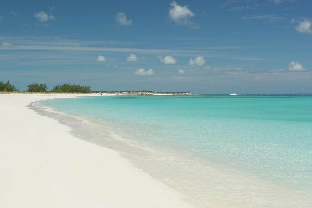 Hotel The Regent Grand Grace Bay Exterior foto